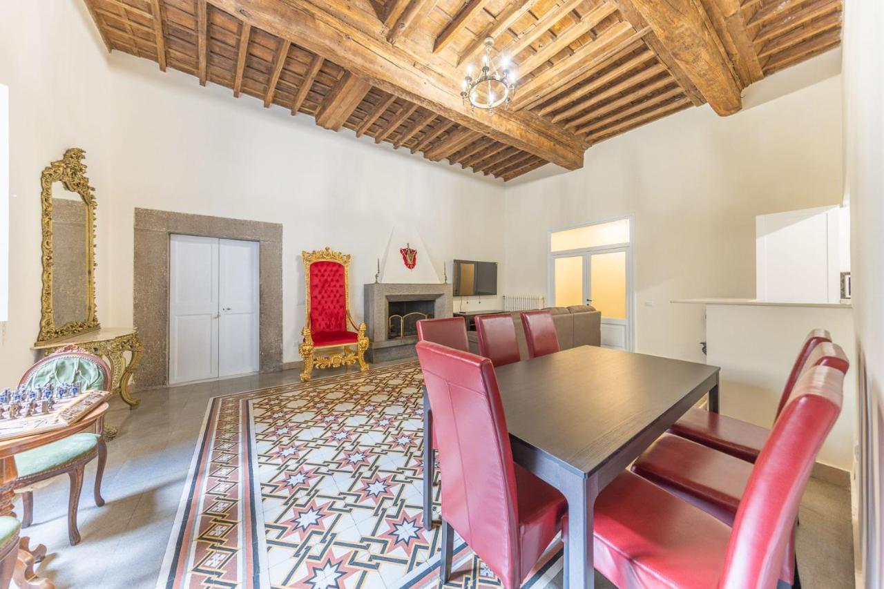 The House Of Thrones Apartment Viterbo Exterior photo