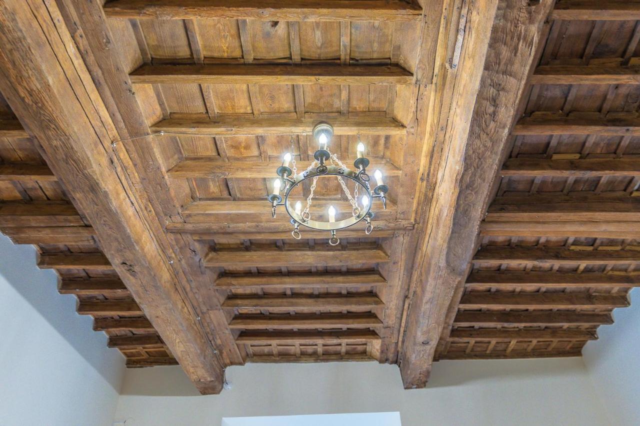 The House Of Thrones Apartment Viterbo Exterior photo